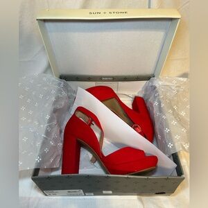 Sun + Stone Vibrant Red platform Heels size 6M
